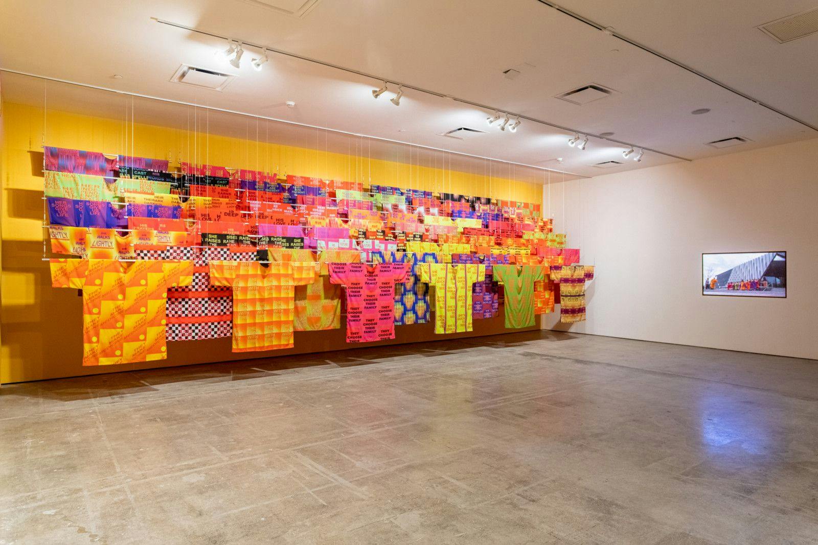 Jeffrey Gibson, The Body Electric, 2022    Installation view at SITE Santa Fe, image courtesy of SITE Santa Fe, photo by Shayla Blatchford-15